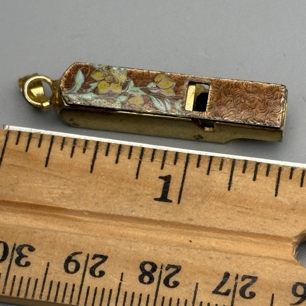 Vintage Whistle Pendant Gold Tone Enamel Floral Boho Festival RARE - Picture 9 of 10